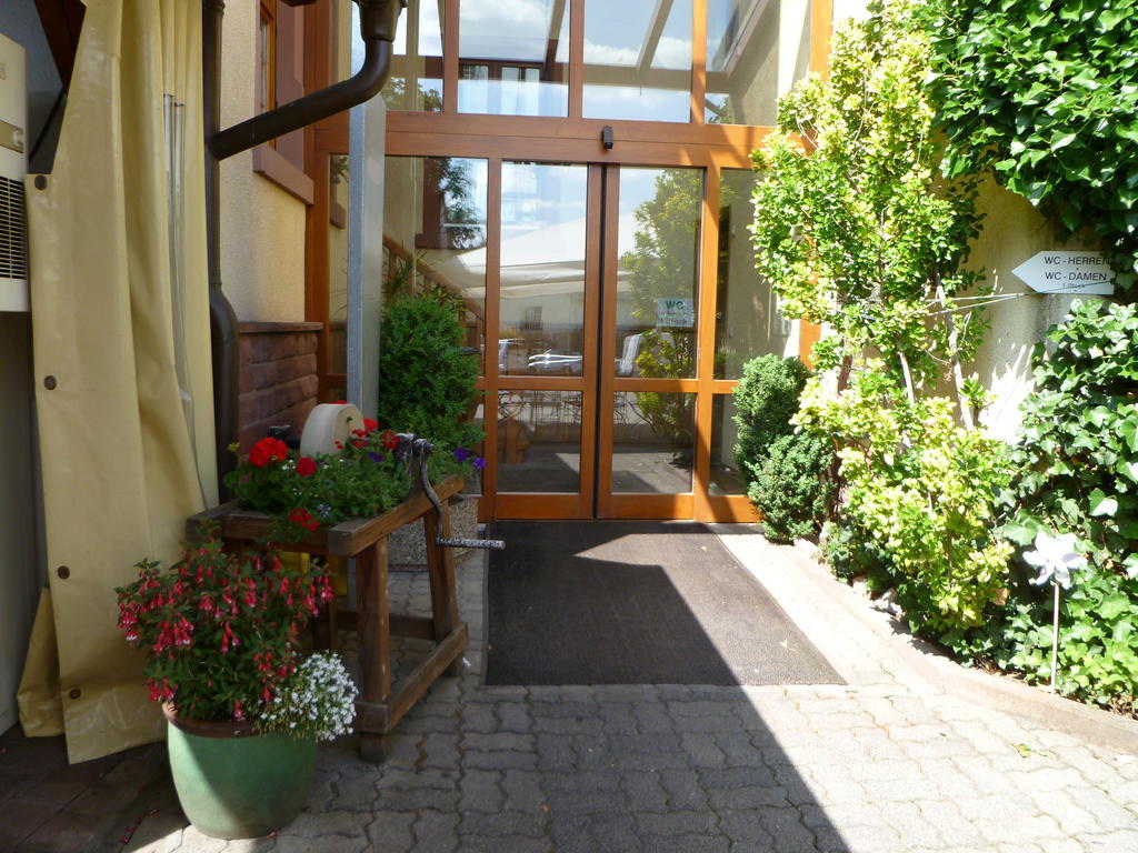 Gasthaus Zum Specht Hösbach 外观 照片
