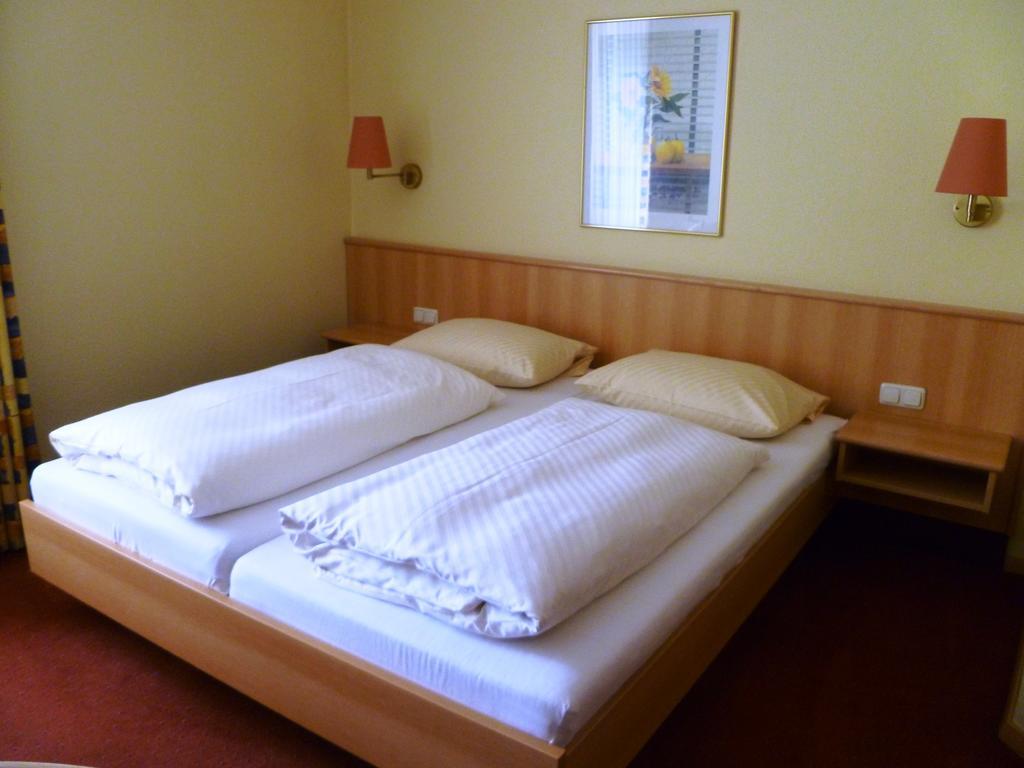 Gasthaus Zum Specht Hösbach 客房 照片