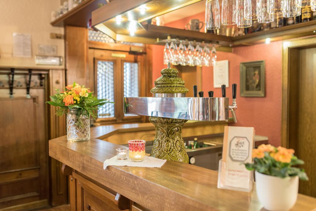 Gasthaus Zum Specht Hösbach 外观 照片