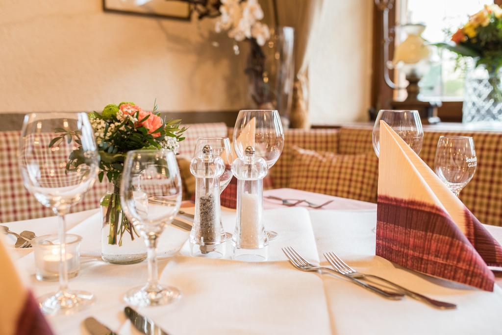 Gasthaus Zum Specht Hösbach 外观 照片